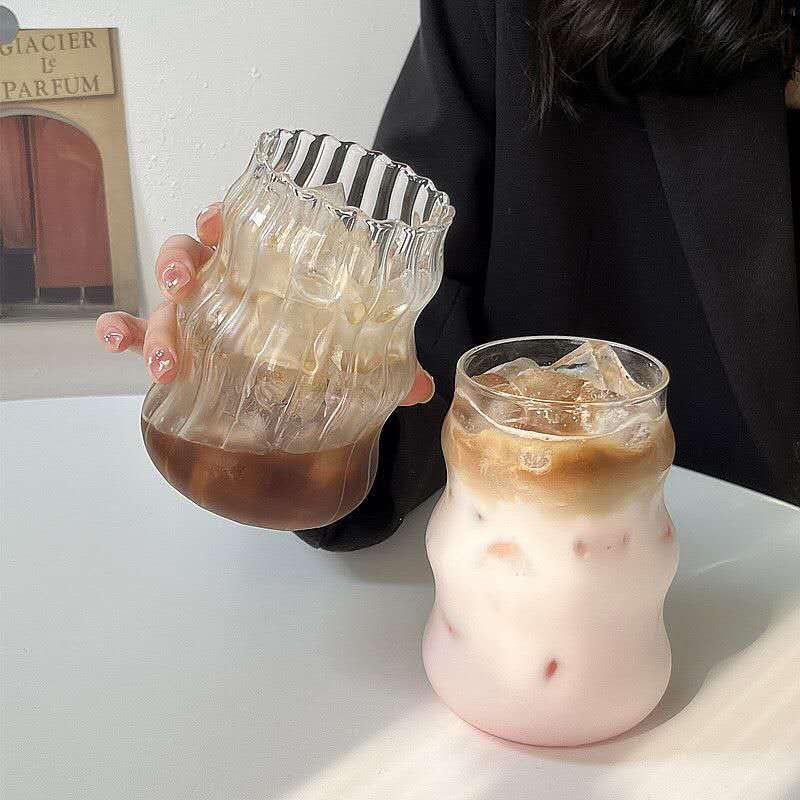 2 Pcs Ribbed Glass Cups, 18 Oz Vintage Drinking Glassware with Wave Shape Design, Bubble Cups for Iced Coffee, Juice, Beverage, Milk, Cocktails, Bubble Tea,