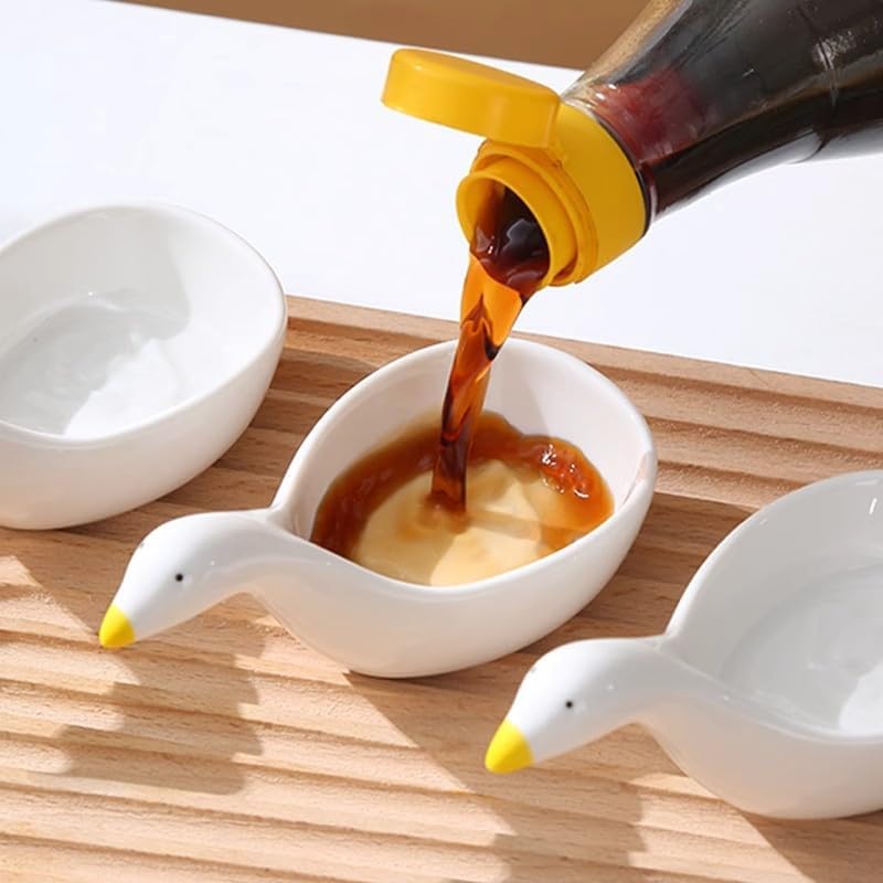 Cartoon Swan Dipping Dishes 5PCS White Plastic Creative Condiment Plates, Multi-Purpose Sauce Bowls for Party Hot Pot BBQ, Stackable Seasoning Dish Set
