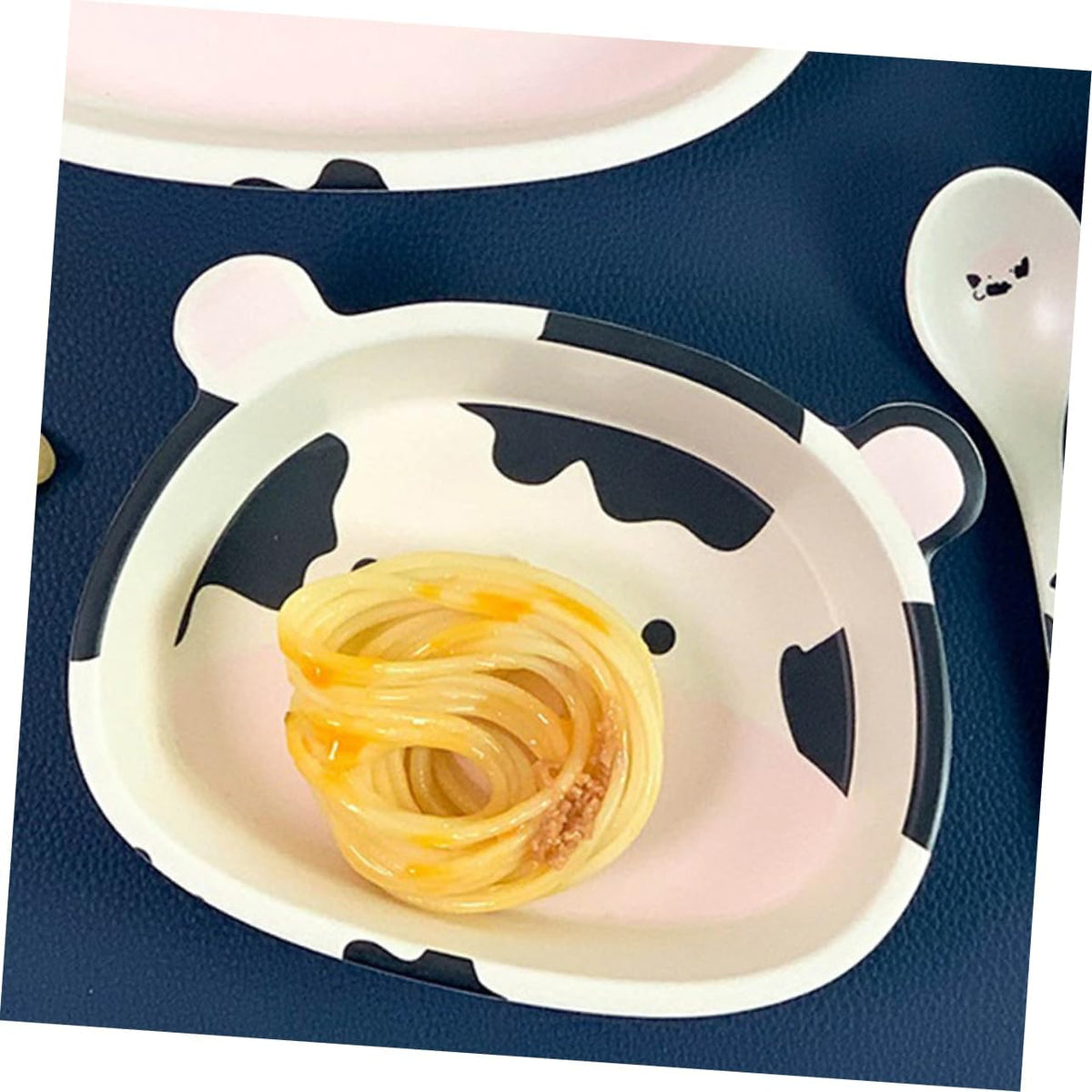 Alipis Cartoon Cow Shaped Breakfast Bowl Creative Food Serving Bowl for Boys and Girls Easy to Clean for Salad Fruits and Noodles Fun Table Decoration