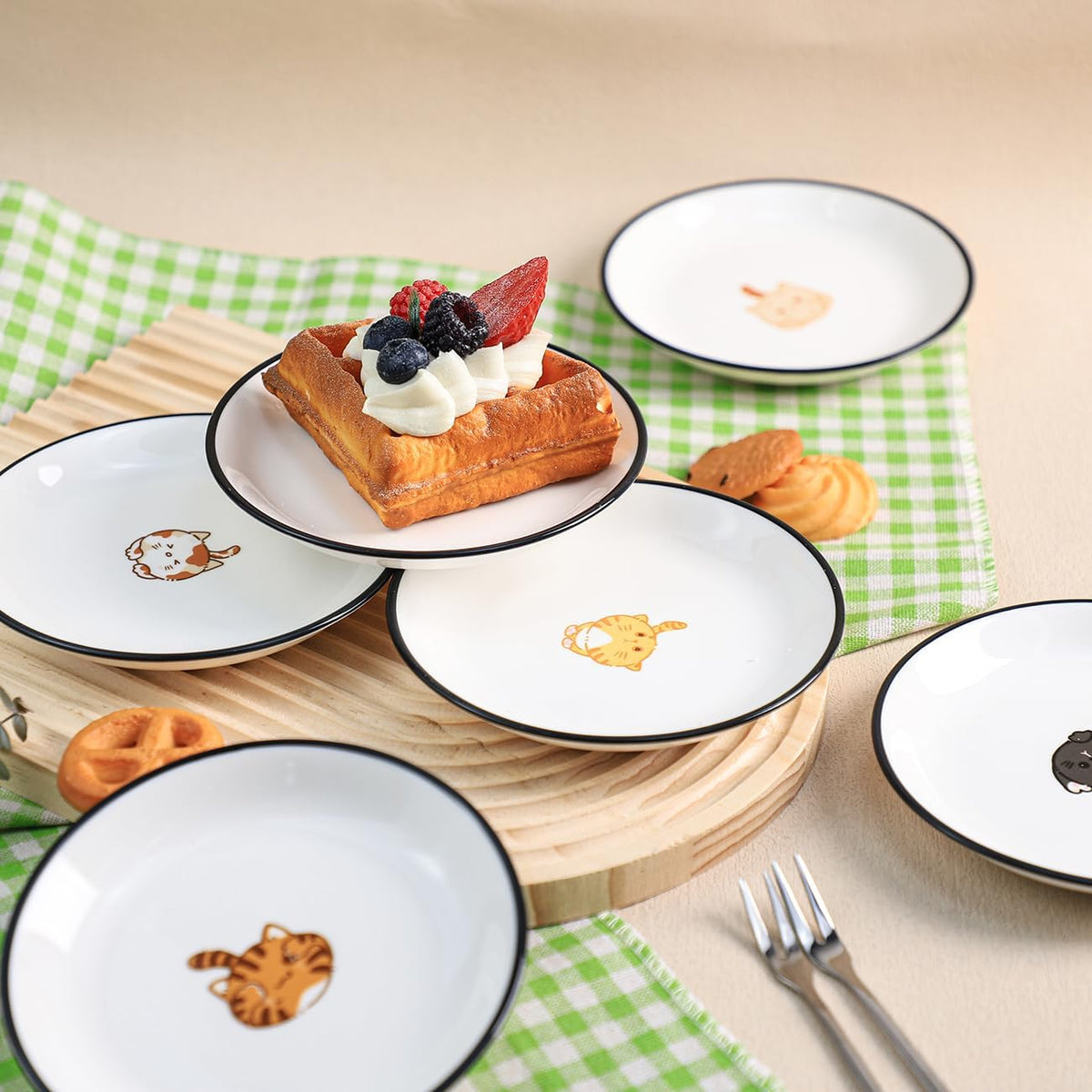 SOCOSY Super Cute Cartoon Animals Ceramic Sauce Dishes/Seasoning Dishes/Sushi Soy Dipping Bowls/Appetizer Plates/Dessert Plates/Little Cat Dog Feeding Bowls/Serving Dishes, 6 PCS-Cat Body-5 Inch