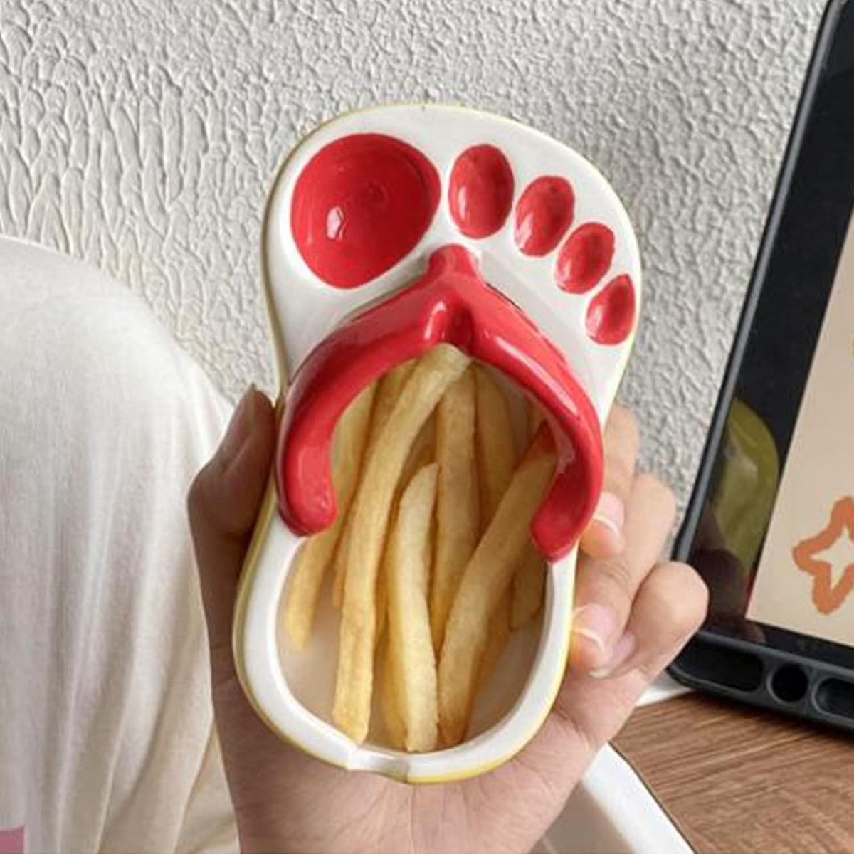 Cute Ceramic French Fries Plate, Unique Slipper Shape Fries Dish Snack Chip Plate Ketchup Sauce Bowl for Home Decoration Coffee Shops