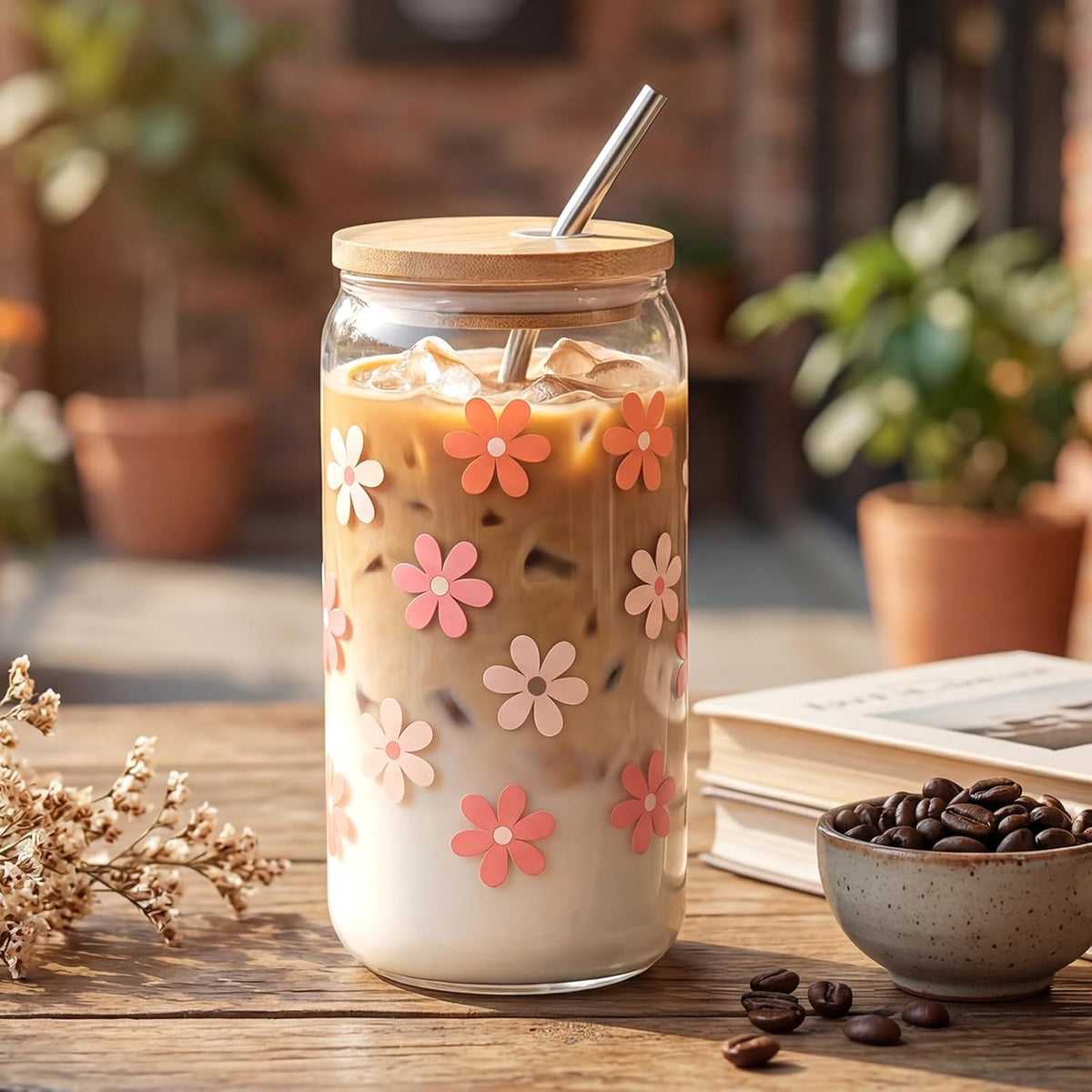 Cute Glass Cups with Lids and Straws, Daisy Flower Cup for Iced Coffee
