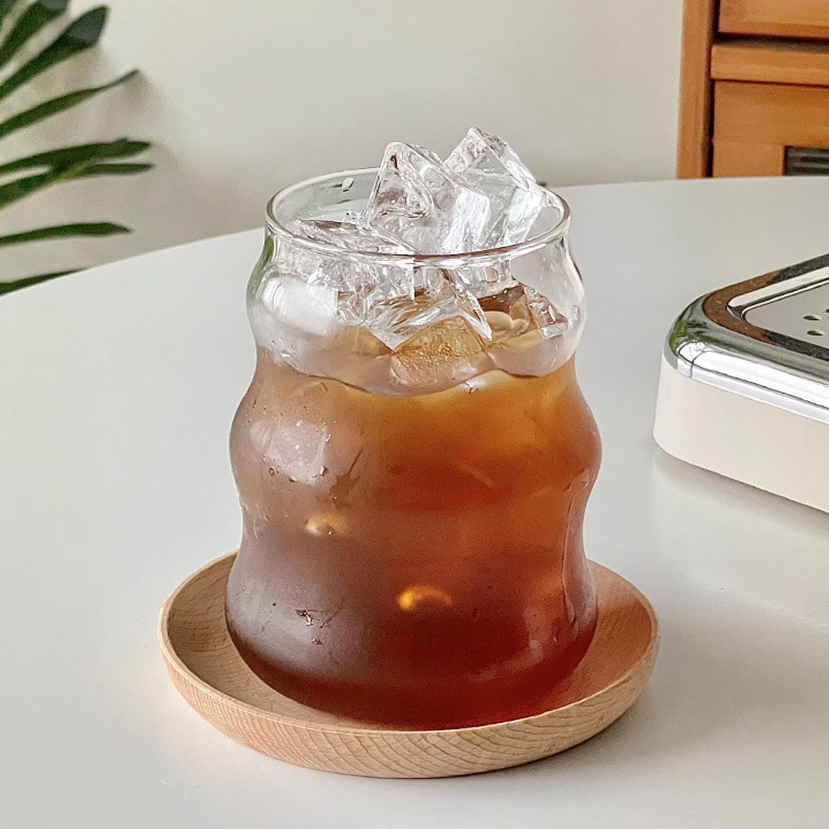 Vintage Ribbed Glassware Water Tumbler, 18 oz Aesthetic Ripple Glass Tumbler, Ripple Glassware Coffee Cup, Cute Glass Tumbler for Iced Coffee Juice Drink Milk (big stripes-Small Mouth)