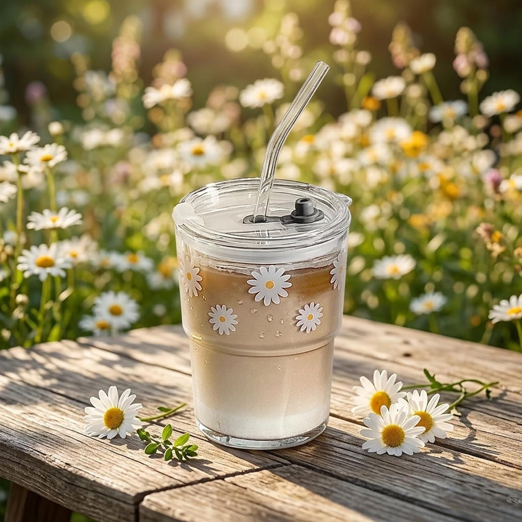 Olvini 13oz Glass Tumbler with Straw and Lid, Reusable Iced Coffee Cup Tumbler, Cute Glass Cups for Water, Matcha, Travel Coffee Mugs (Daisy)