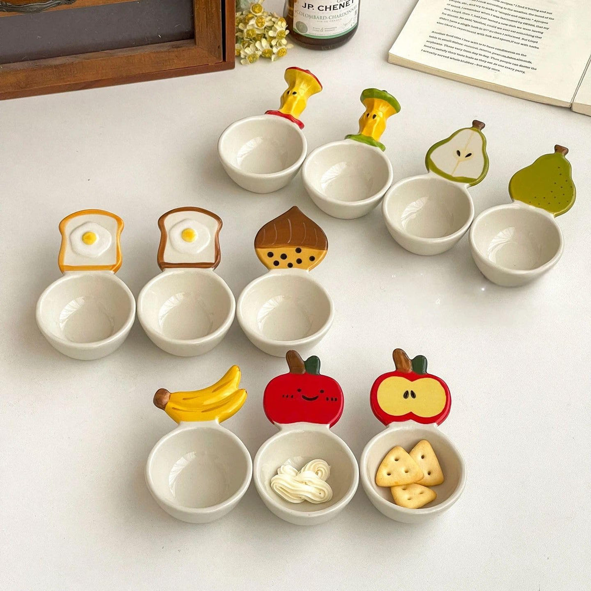 Cartoon Ceramic Dipping Sauce Plate Set, Hand-Painted Small Dish with Handle for Condiments, Soy Sauce, Salad, Chili Oil, Cute Serving Bowl for Sushi, Hot Pot, Dessert, Kitchen Gift (Style 1)